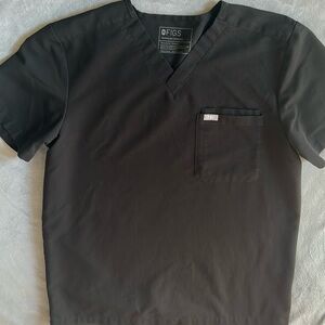 FIG healthcare men’s shirt with v neckline pocket short sleeves Sz large